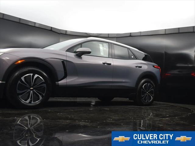 2024 Chevrolet V Blazer eAWD 2LT