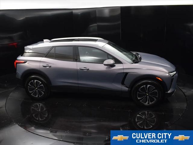 2024 Chevrolet V Blazer eAWD 2LT