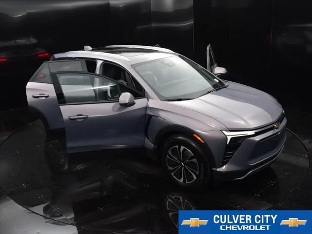 2024 Chevrolet V Blazer eAWD 2LT