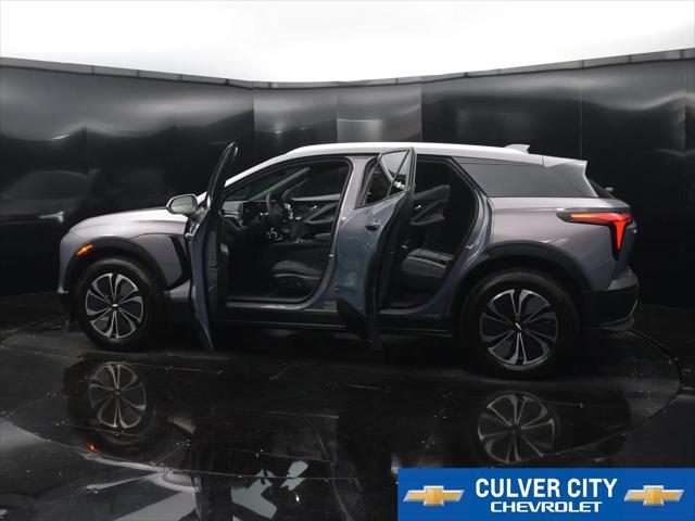 2024 Chevrolet V Blazer eAWD 2LT