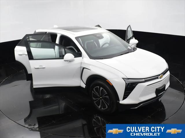 2025 Chevrolet V Blazer eAWD LT
