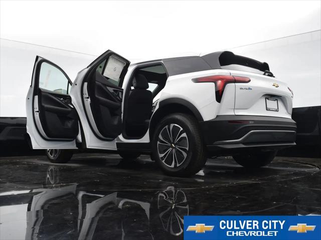 2025 Chevrolet V Blazer eAWD LT
