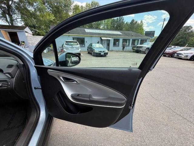 2013 Chevrolet Volt Base