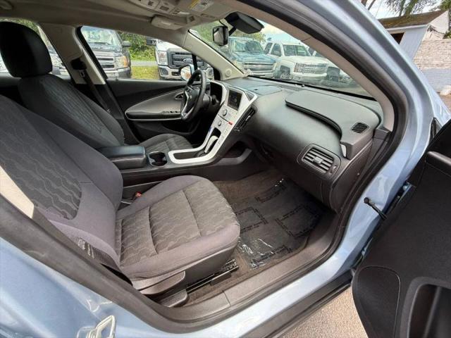 2013 Chevrolet Volt Base