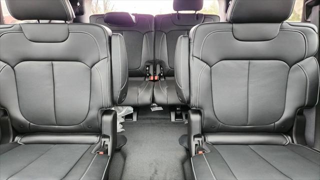 2025 Jeep Grand Cherokee L Overland 4x4