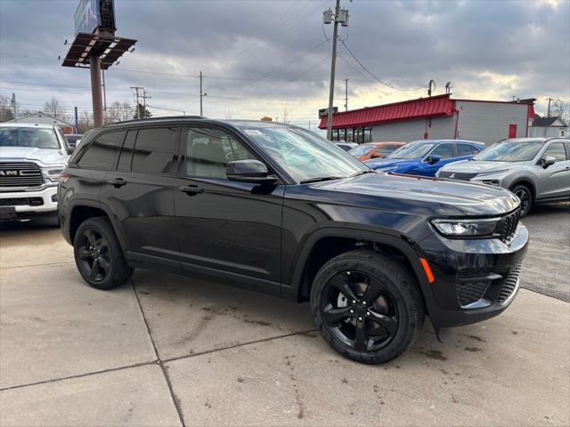 2025 Jeep Grand Cherokee GRAND CHEROKEE ALTITUDE X 4X4