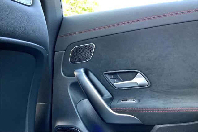 2025 Mercedes-Benz CLA 250 4MATIC