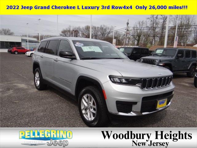 2022 Jeep Grand Cherokee L Laredo 4x4