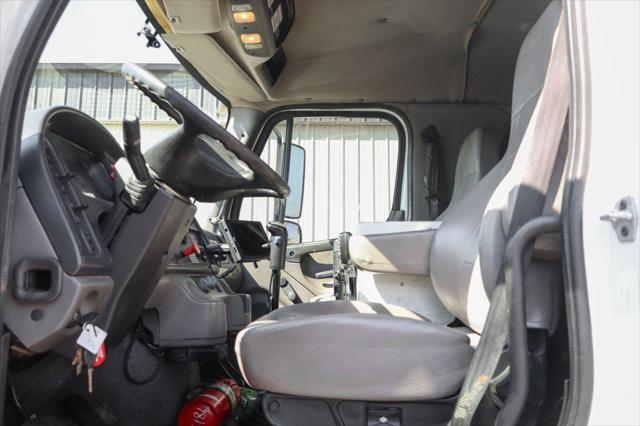 2016 Freightliner 114Sd Unknown