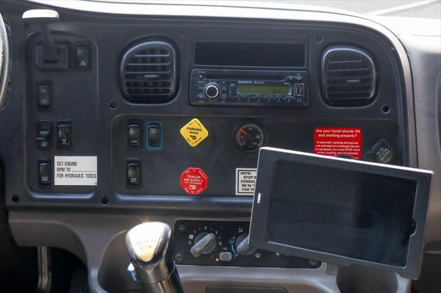 2016 Freightliner 114Sd Unknown