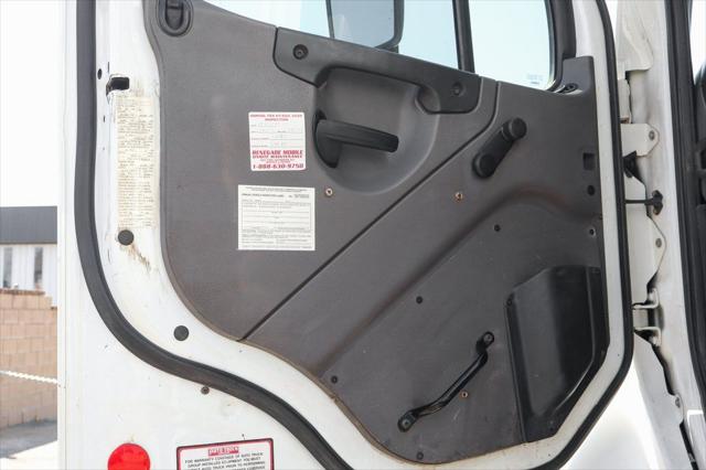 2016 Freightliner 114Sd Unknown