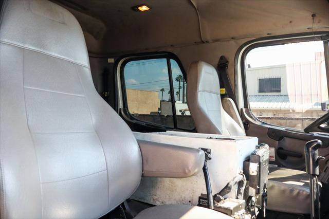 2016 Freightliner 114Sd Unknown