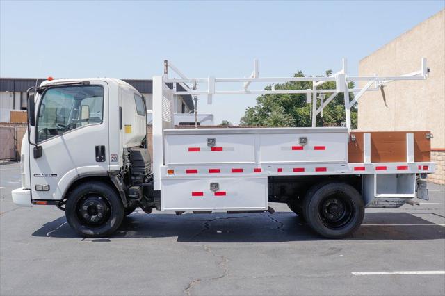 2019 Isuzu NPR Standard Cab