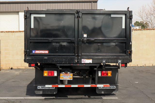 2022 Isuzu NPR Standard Cab