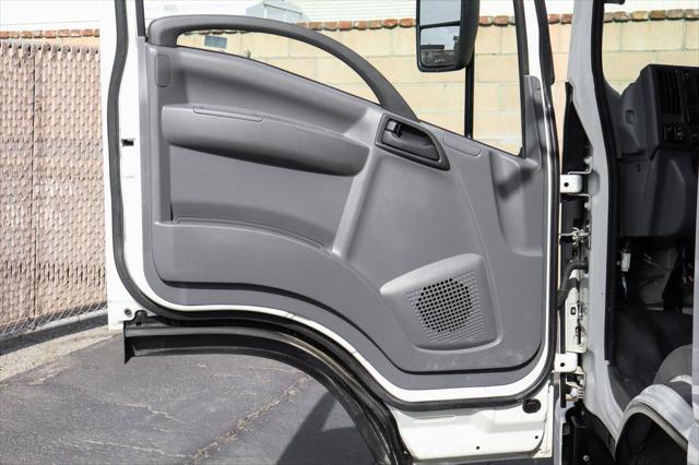 2022 Isuzu NPR Standard Cab