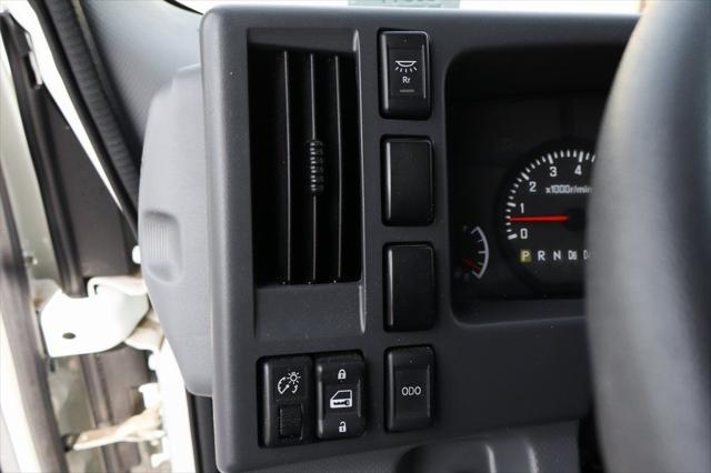 2022 Isuzu NPR Standard Cab