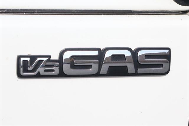 2022 Isuzu NPR Standard Cab