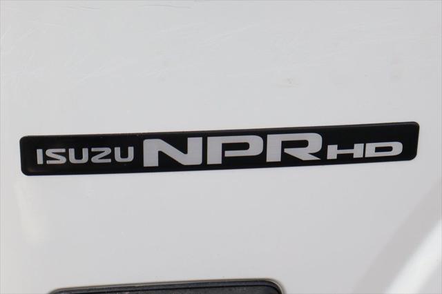 2022 Isuzu NPR Standard Cab