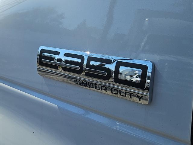 2026 Ford E-350 Cutaway Base