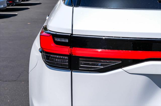 2025 Lexus TX 500h F SPORT Premium