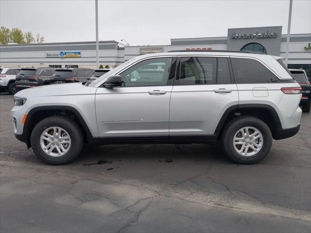 2025 Jeep Grand Cherokee GRAND CHEROKEE LAREDO 4X4