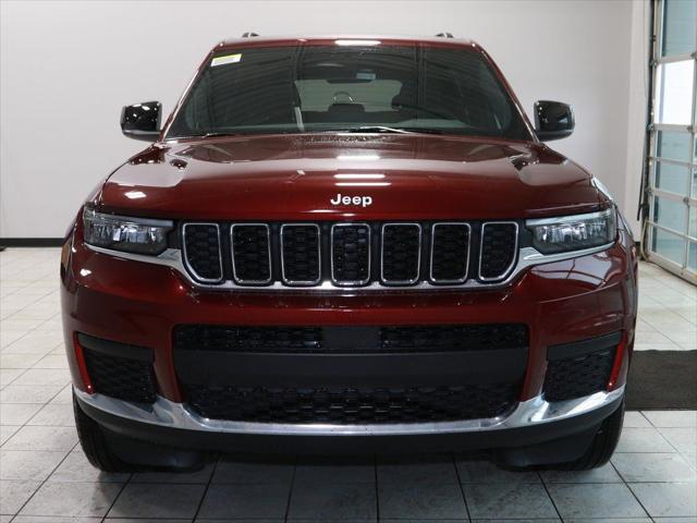 2025 Jeep Grand Cherokee GRAND CHEROKEE L LAREDO 4X4