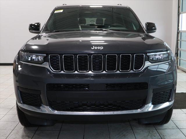 2025 Jeep Grand Cherokee GRAND CHEROKEE L LAREDO 4X4