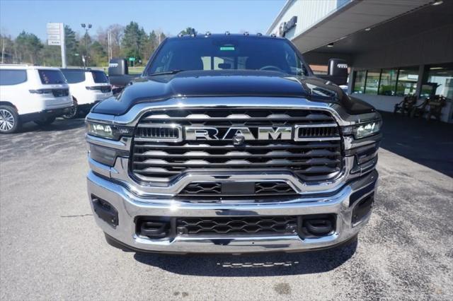 2025 RAM Ram 2500 RAM 2500 TRADESMAN CREW CAB 4X4 8 BOX