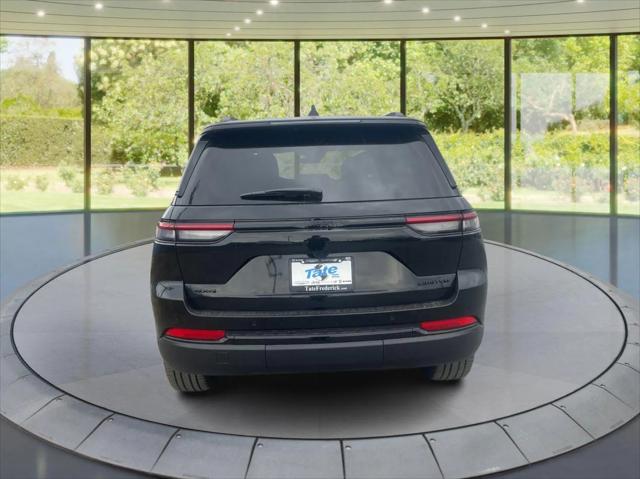 2025 Jeep Grand Cherokee Limited 4x4
