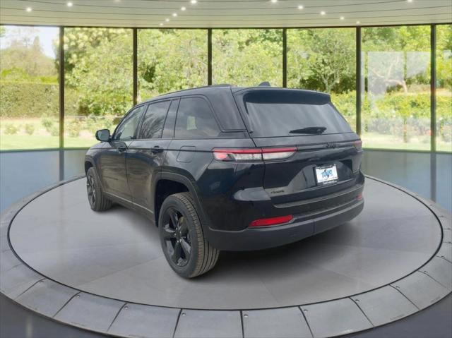 2025 Jeep Grand Cherokee Limited 4x4