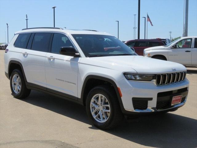 2025 Jeep Grand Cherokee GRAND CHEROKEE L LAREDO X 4X4