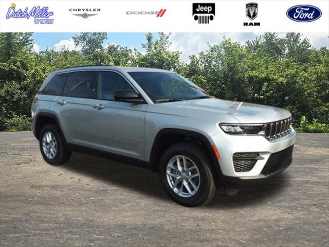 2025 Jeep Grand Cherokee GRAND CHEROKEE LAREDO X 4X4 2025 Jeep Grand Cherokee GRAND CHEROKEE LAREDO X 4X4