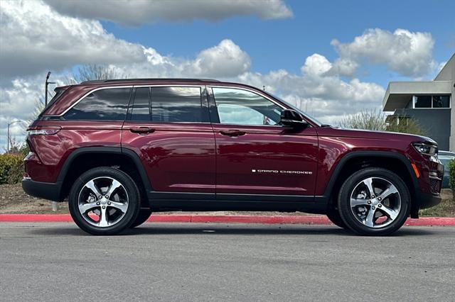 2025 Jeep Grand Cherokee GRAND CHEROKEE LIMITED 4X2
