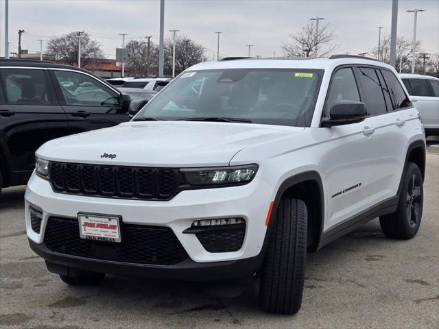 2025 Jeep Grand Cherokee GRAND CHEROKEE LIMITED 4X4