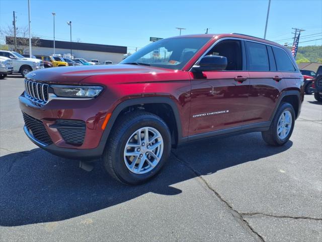 2025 Jeep Grand Cherokee GRAND CHEROKEE LAREDO X 4X4