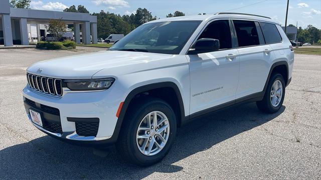 2025 Jeep Grand Cherokee GRAND CHEROKEE L LAREDO 4X4
