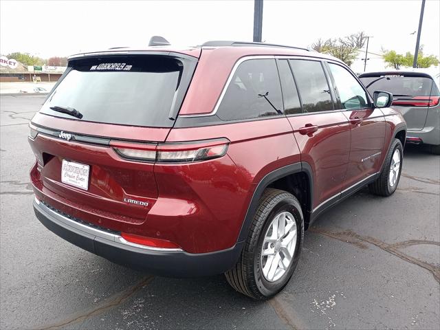 2025 Jeep Grand Cherokee GRAND CHEROKEE LAREDO X 4X4