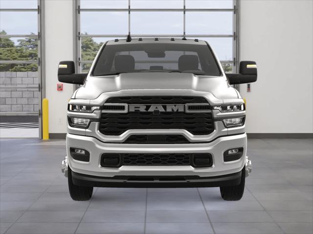 2025 RAM Ram 3500 Chassis Cab RAM 3500 TRADESMAN CREW CAB CHASSIS 4X2 60 CA 2025 RAM Ram 3500 Chassis Cab RAM 3500 TRADESMAN CREW CAB CHASSIS 4X2 60 CA