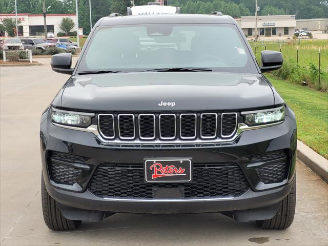 2025 Jeep Grand Cherokee GRAND CHEROKEE LAREDO X 4X2
