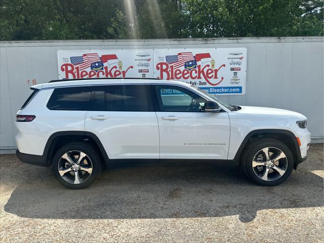 2025 Jeep Grand Cherokee GRAND CHEROKEE L LIMITED 4X4