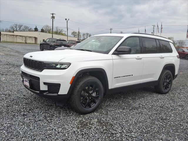 2025 Jeep Grand Cherokee GRAND CHEROKEE L ALTITUDE X 4X4