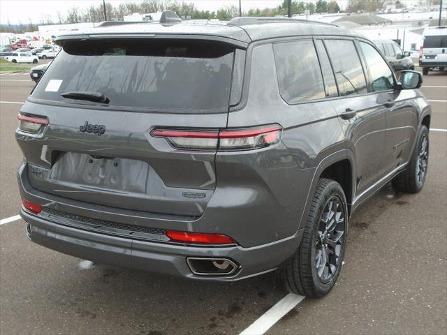 2025 Jeep Grand Cherokee GRAND CHEROKEE L SUMMIT RESERVE 4X4
