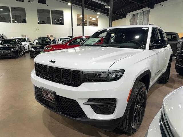 2025 Jeep Grand Cherokee GRAND CHEROKEE ALTITUDE 4X4