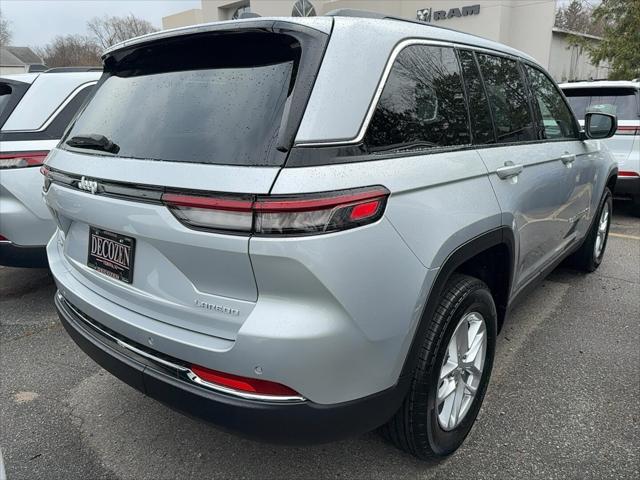 2025 Jeep Grand Cherokee GRAND CHEROKEE LAREDO X 4X4