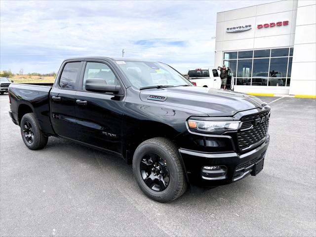 2025 RAM Ram 1500 RAM 1500 TRADESMAN QUAD CAB 4X4 64 BOX