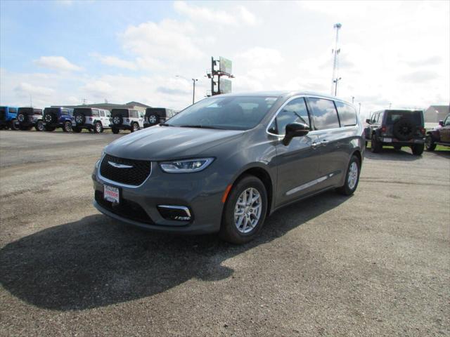 2025 Chrysler Pacifica PACIFICA SELECT