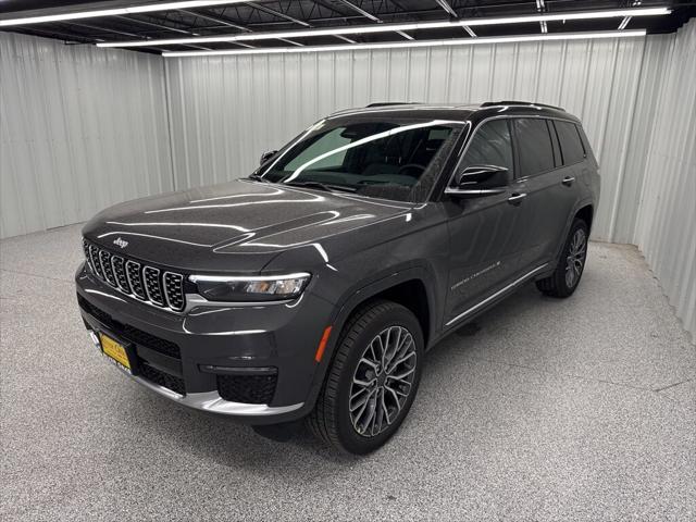 2025 Jeep Grand Cherokee GRAND CHEROKEE L SUMMIT RESERVE 4X4