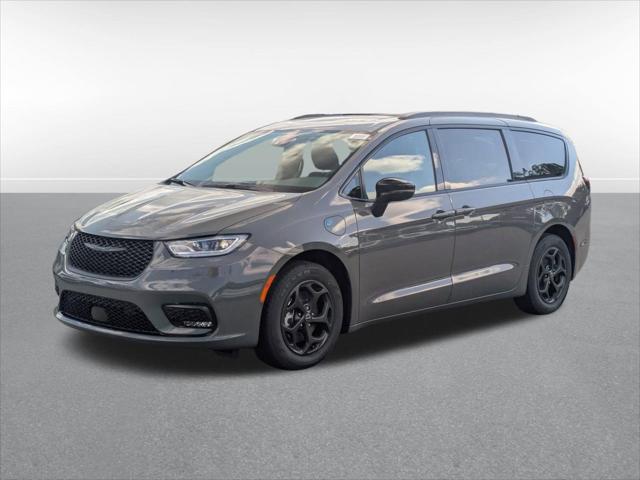 2025 Chrysler Pacifica Hybrid PACIFICA PLUG-IN HYBRID S APPEARANCE