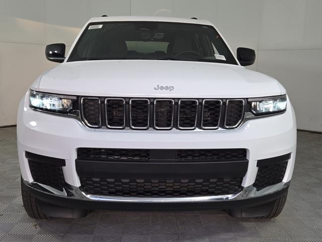 2025 Jeep Grand Cherokee GRAND CHEROKEE L LAREDO 4X4