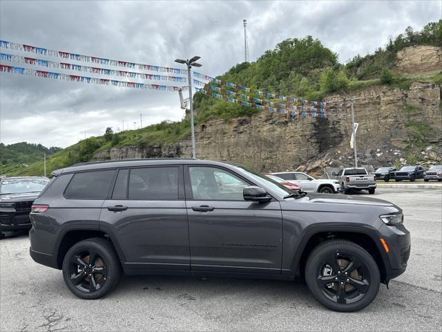 2025 Jeep Grand Cherokee GRAND CHEROKEE L ALTITUDE X 4X4